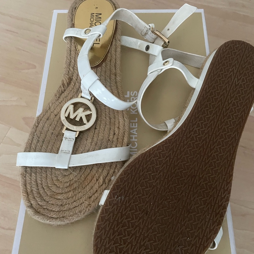 Michael Kors “HOPE” Patent Leather Gold MK Logo T Strap Flat Espadrille Sandals